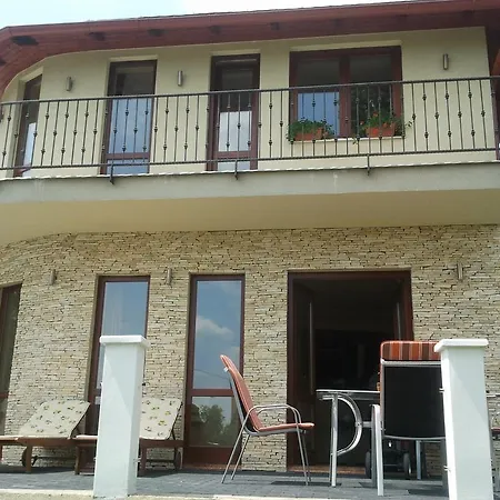 Szepkilatas Vendeghaz 2*