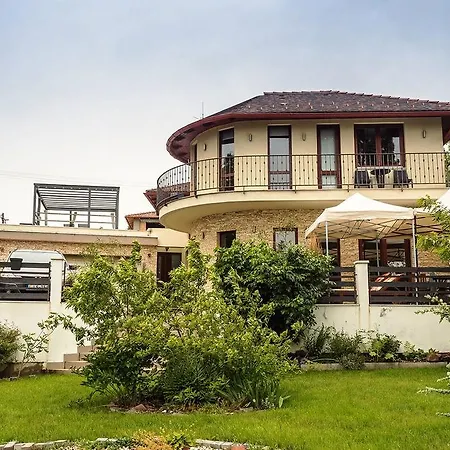 Szepkilatas Vendeghaz 2*