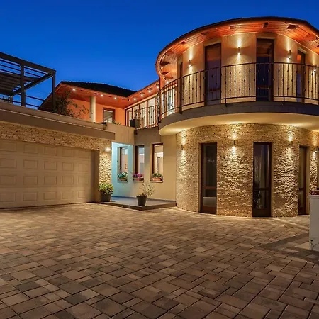 Szepkilatas Vendeghaz Balatonalmadi