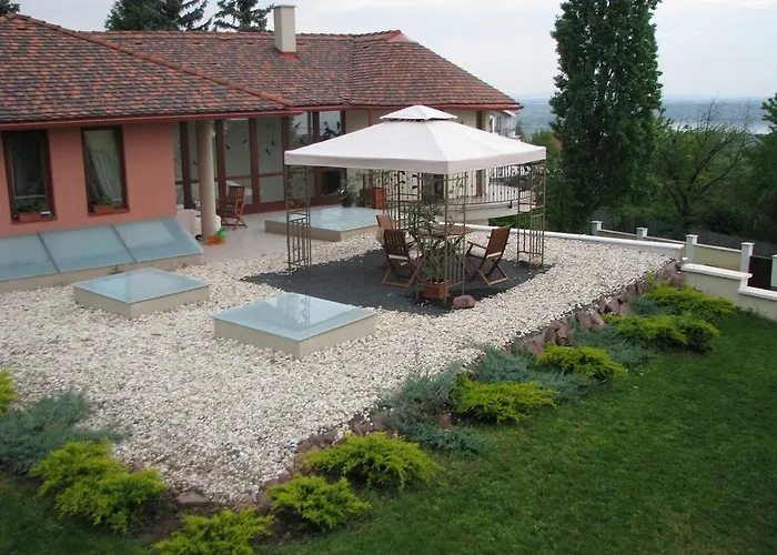 בית הארחה Szepkilatas Vendeghaz Balatonalmádi