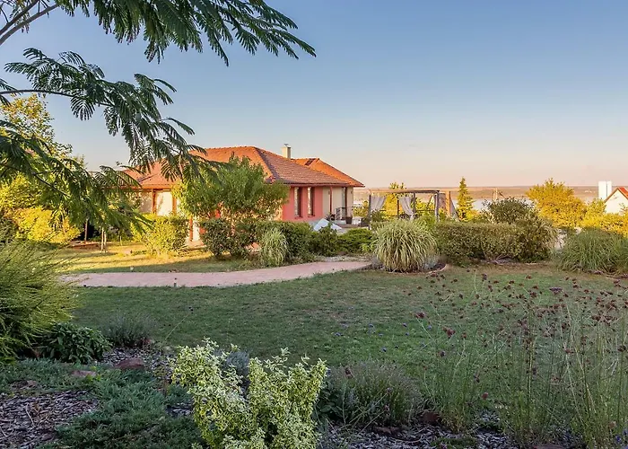 Szepkilatas Vendeghaz Balatonalmádi